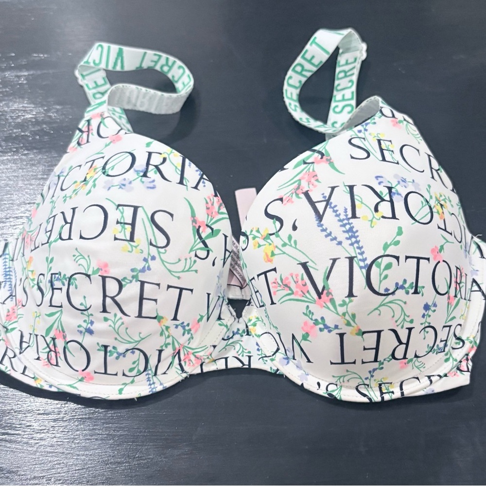 Victoria's Secret T-shirt Push-Up Full Coverage Floral Print Bra 32D